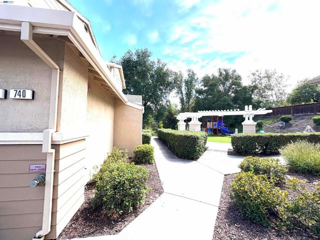 Condo for sale in San Ramon, California