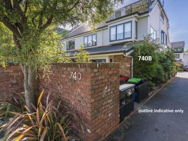 Townhouse for sale in Otakou