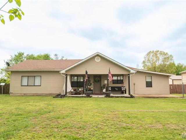 House for sale in Poplar Bluff, Missouri