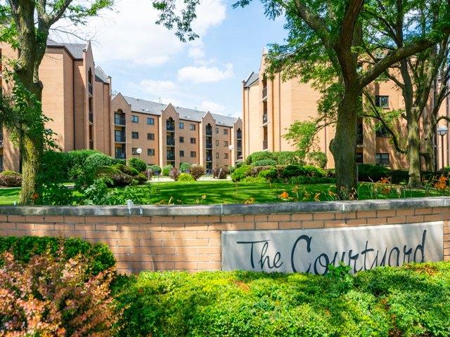 Condo for sale in Harwood Heights, Cook County
