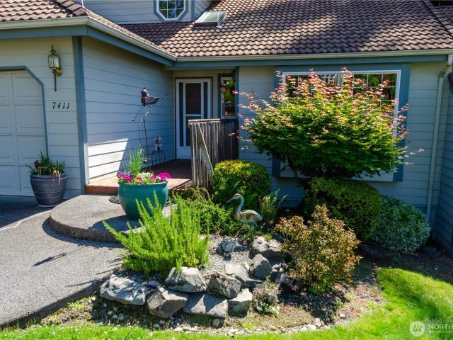 Condo for sale in Lakewood, Washington