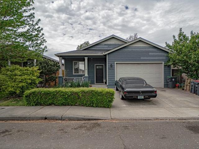 House for sale in Oregonia