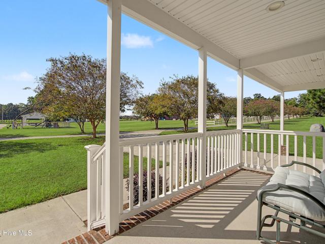 House for sale in Stotts Crossroads, Sims