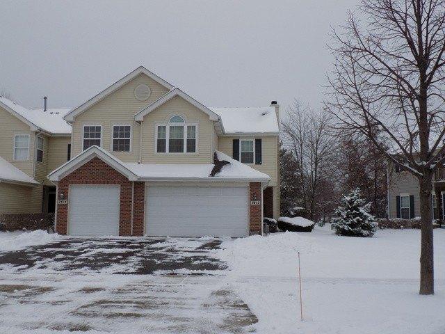 Townhouse for sale in Carpentersville, Illinois