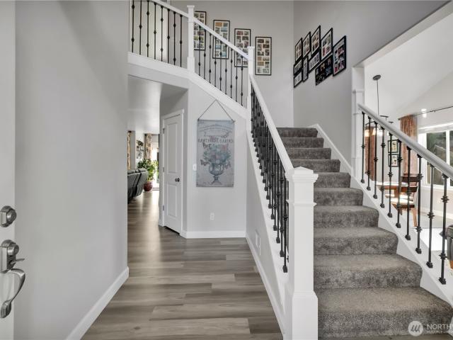 House for sale in Sumner, Pierce County