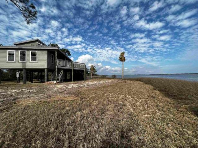 House for sale in Milton, Florida