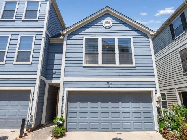 Townhouse for sale in Dallas, Texas
