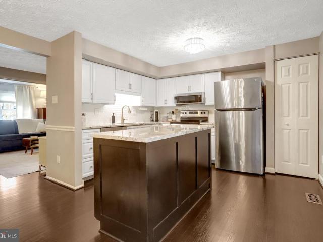 Townhouse for sale in Burke, Fairfax County