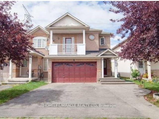 Townhouse for sale in Woburn, Ontario