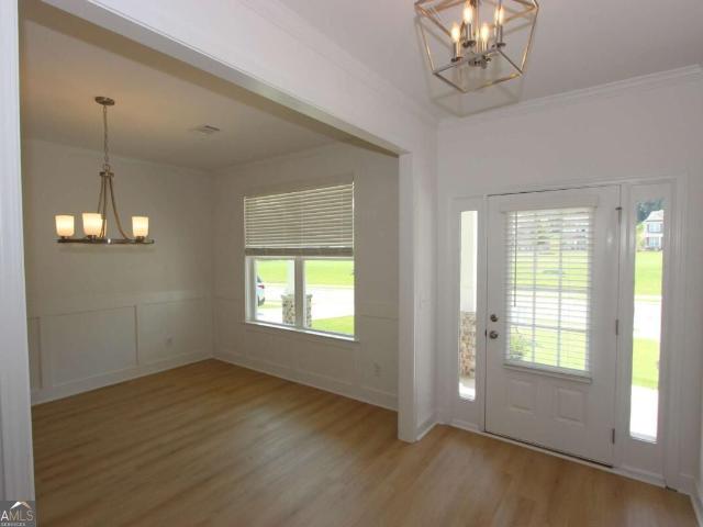 House for sale in Flowery Branch, Georgia