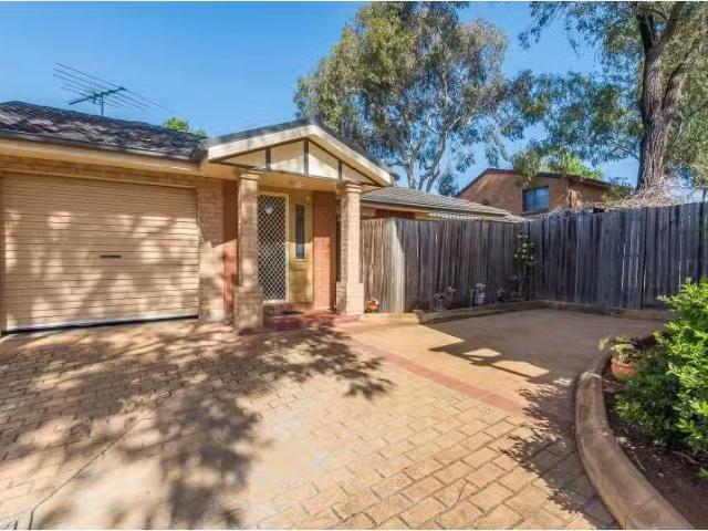 Apartment for rent in Fairfield Heights