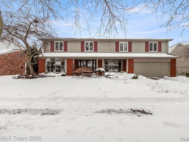 House for sale in Grosse Pointe, Michigan