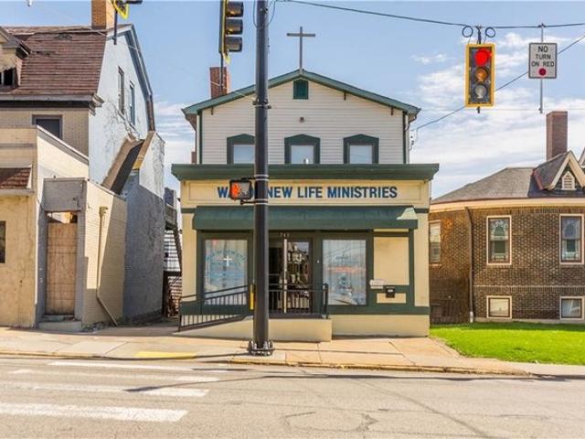 House for sale in Pittsburg, Pennsylvania