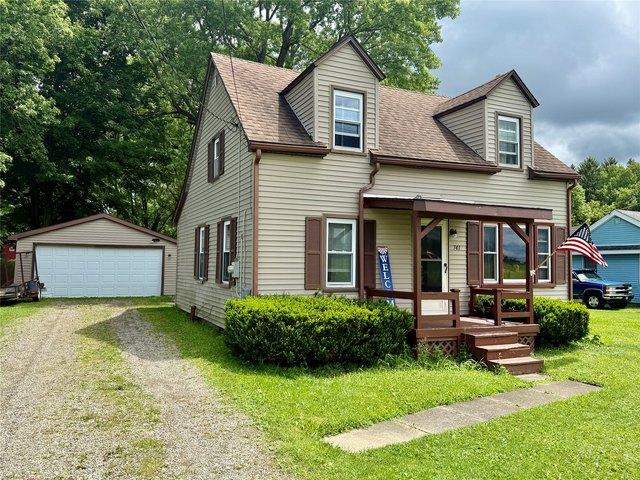 House for sale in Waterford, Pennsylvania