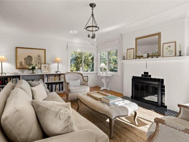 House for sale in Tillicum, Saanich
