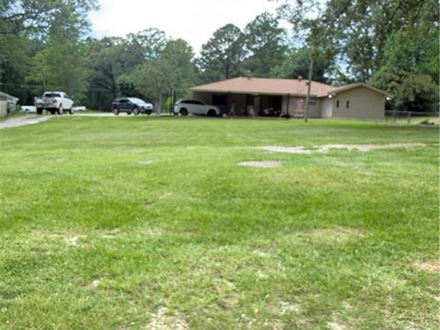 House for sale in Simms, Pollock