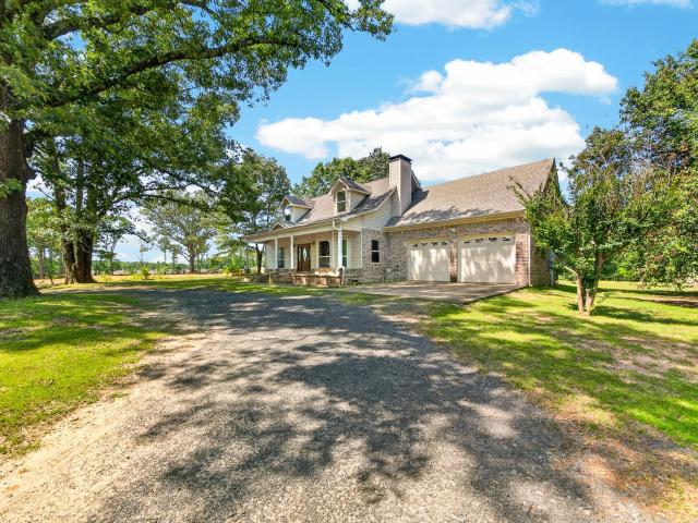 House for sale in Ark