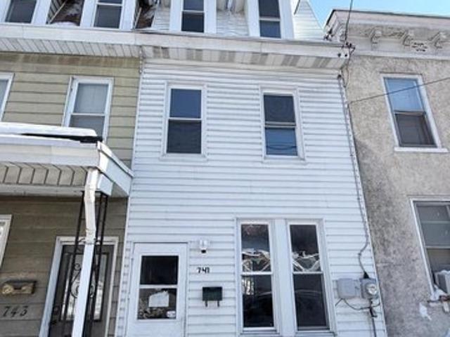 Townhouse for sale in Pottsville, Pennsylvania
