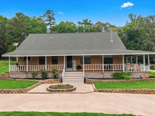 House for sale in Gladewater, Texas