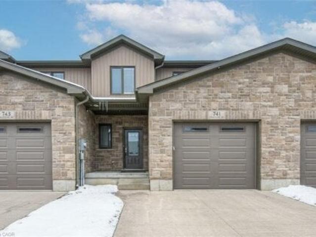 Townhouse for sale in Perth, Ontario