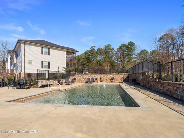 Condo for sale in Tallapoosa, Alabama