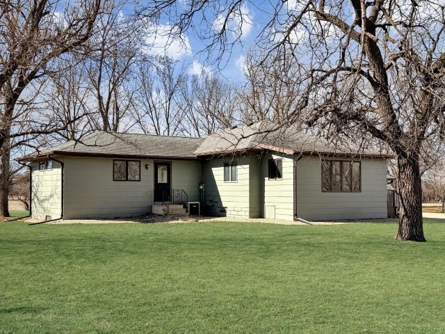 House for sale in Tracy, Minnesota