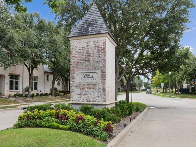 Townhouse for sale in Coppell, Texas