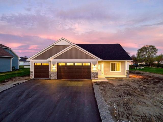 House for sale in Litchfield, Meeker County