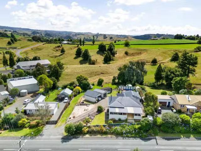 House for sale in Te Pahu, Waikato