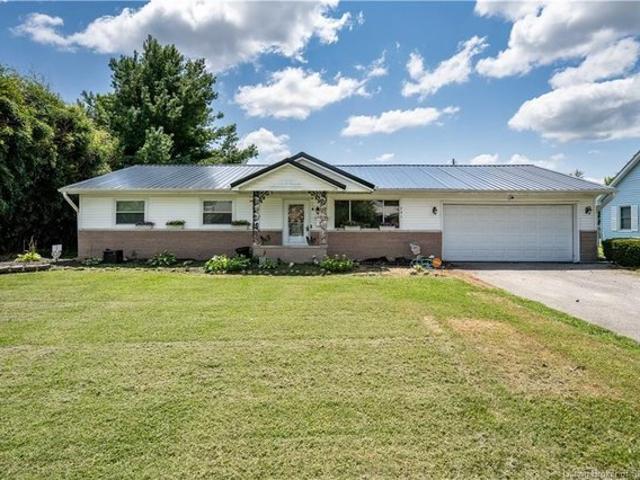 House for sale in Scottsburg, Indiana