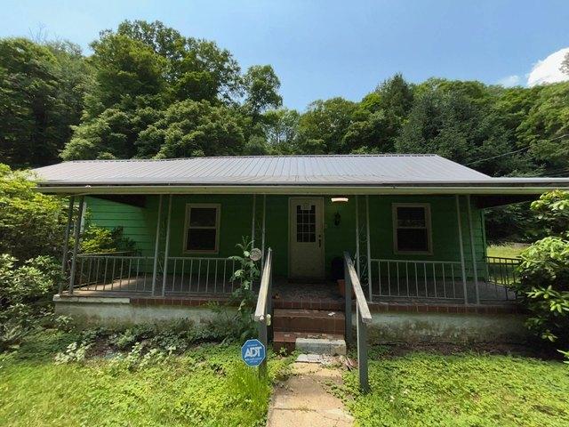 House for sale in West Virginia