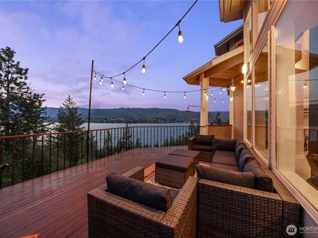 House for sale in Chelan, Washington
