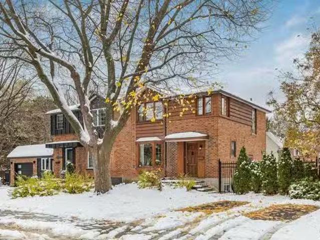 House for sale in Côte-des-neiges–notre-dame-de-grâce, St. Leonard's