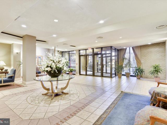 Condo for sale in Bethesda, Maryland