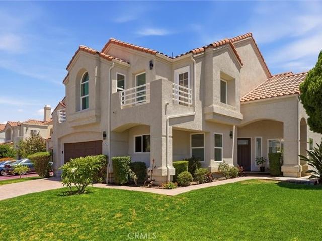 House for sale in Canoga Park, California