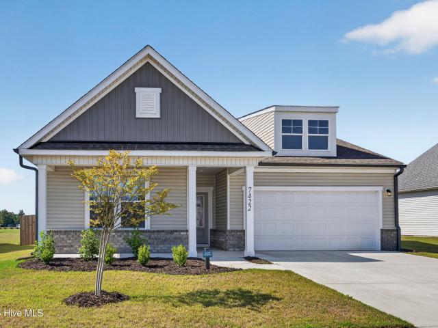 House for sale in Leland, North Carolina