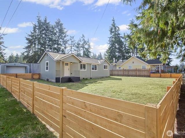 House for sale in Delta, Everett