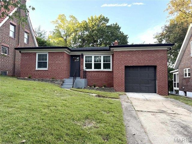 House for sale in Saint Louis, Missouri
