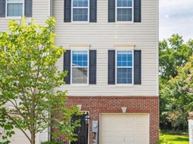 Townhouse for sale in Glen Burnie, Maryland