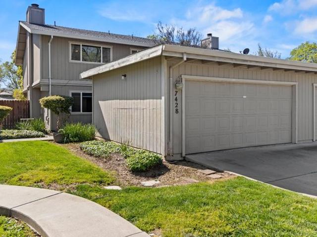Townhouse for sale in Carmichael, California