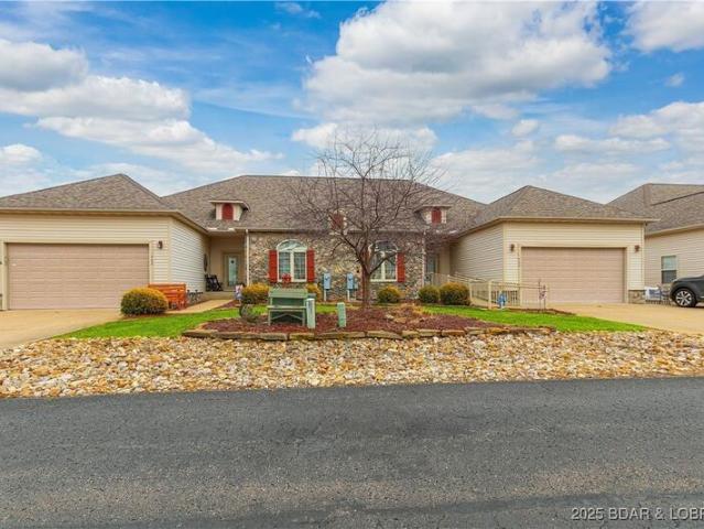 Townhouse for sale in Camdenton