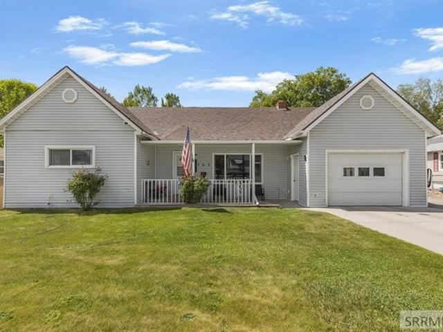 House for sale in American Falls, Power County