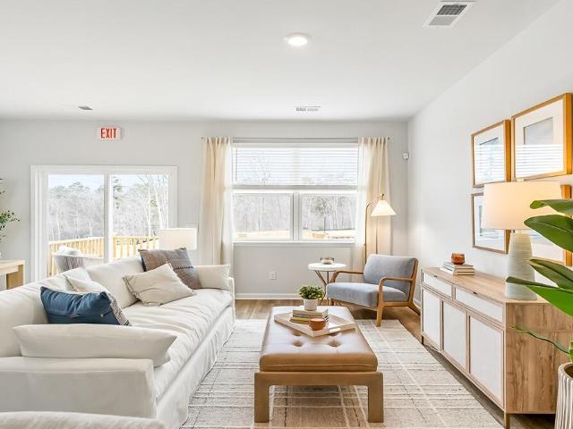 Townhouse for sale in Goose Creek, South Carolina