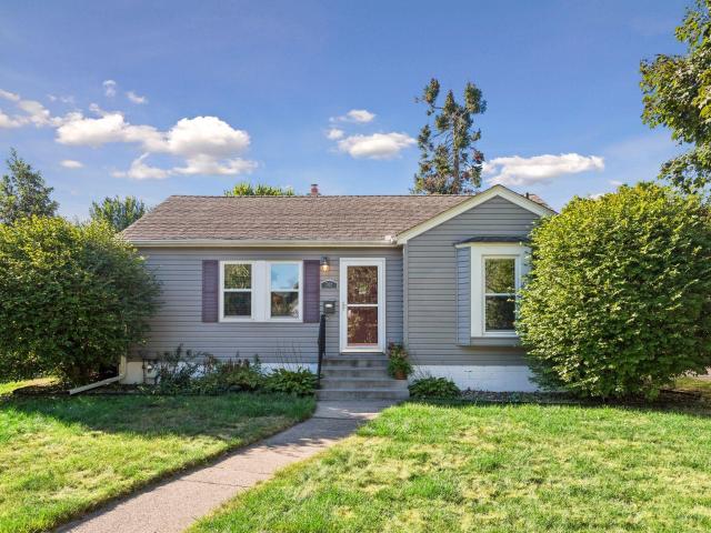 House for sale in Como Park, Saint Paul