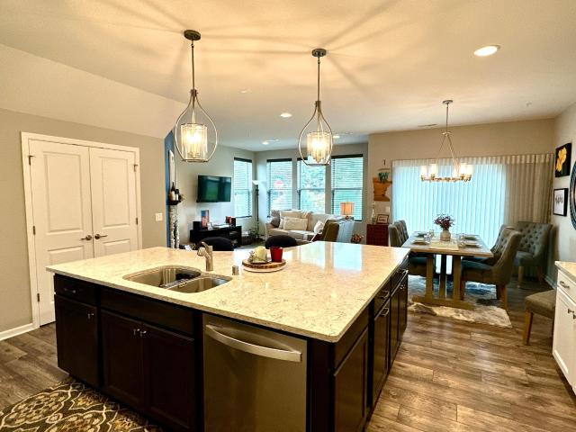 Townhouse for sale in Chanhassen, Minnesota