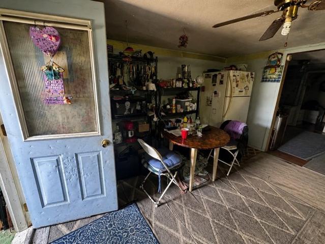 House for sale in Flora, Illinois