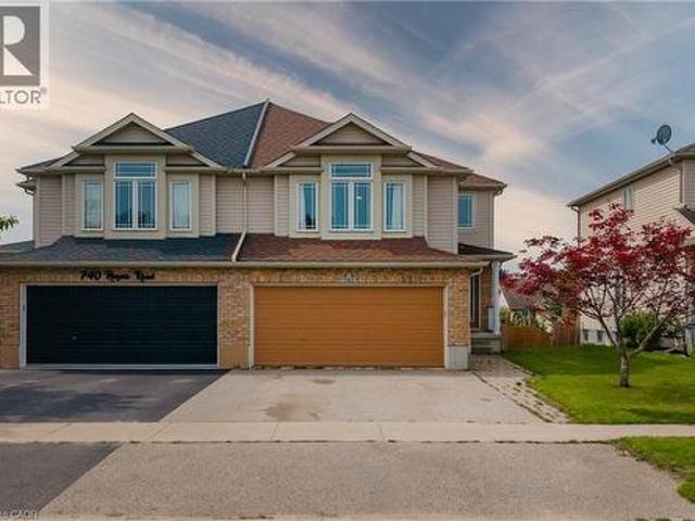 House for sale in Perth, Ontario