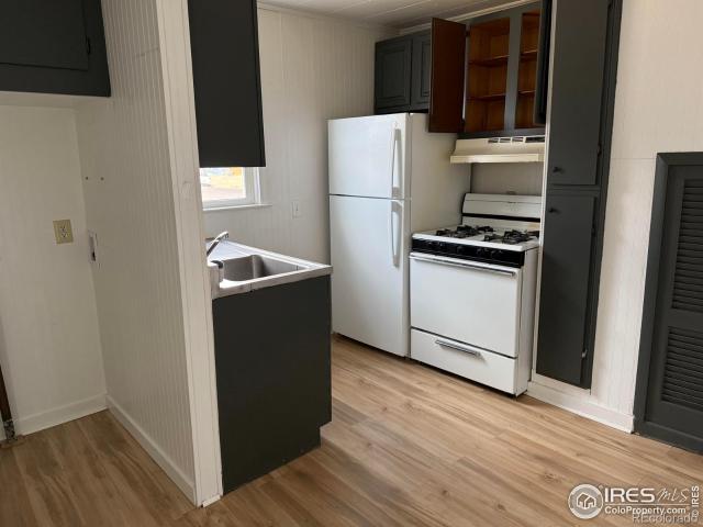 House for sale in Wray