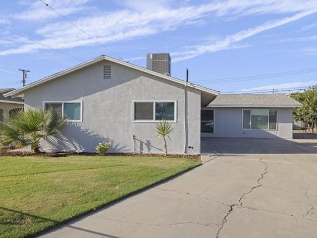 House for sale in Porterville, Tulare County