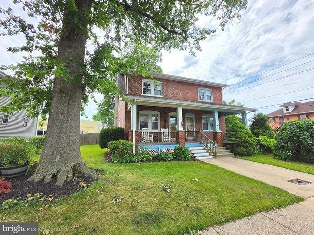 Townhouse for sale in Lansdale, Pennsylvania